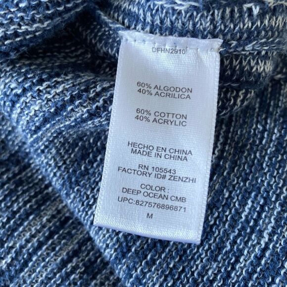 Daisy Fuentes blue scoop Neck Sweater Medium - Picture 3 of 6